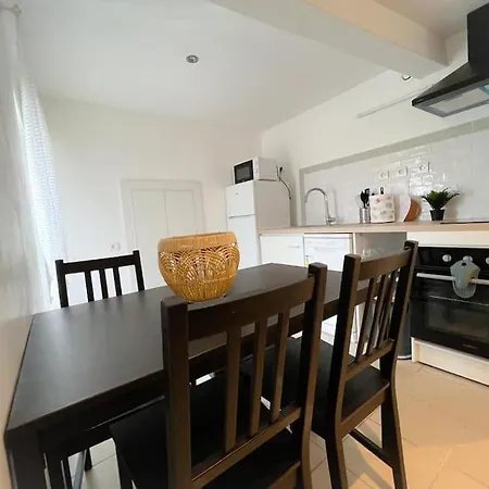 Le 2 - T2 Spacieux, Ideal 4 Voyageurs, Confort Apartament Malause