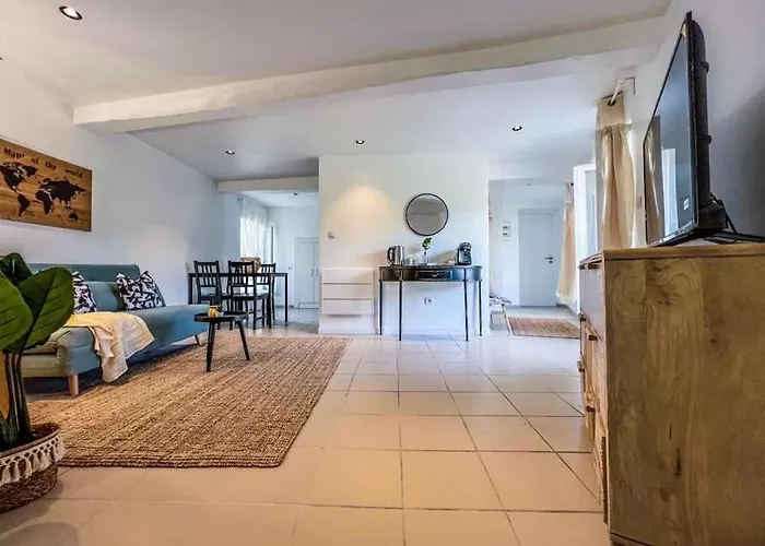 Le 2 - T2 Spacieux, Ideal 4 Voyageurs, Confort * Malause